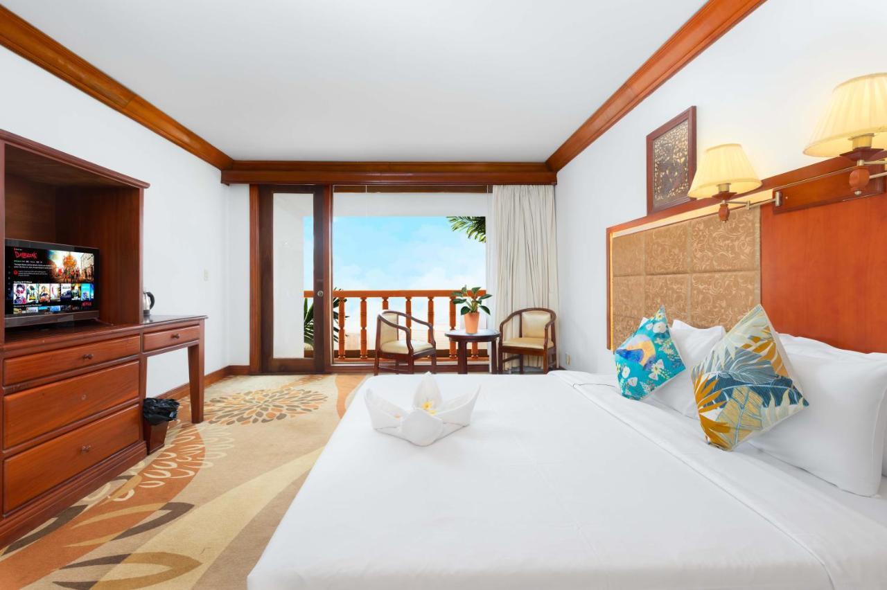 Angkor Land Urban Boutique Otel Siem Reap Dış mekan fotoğraf