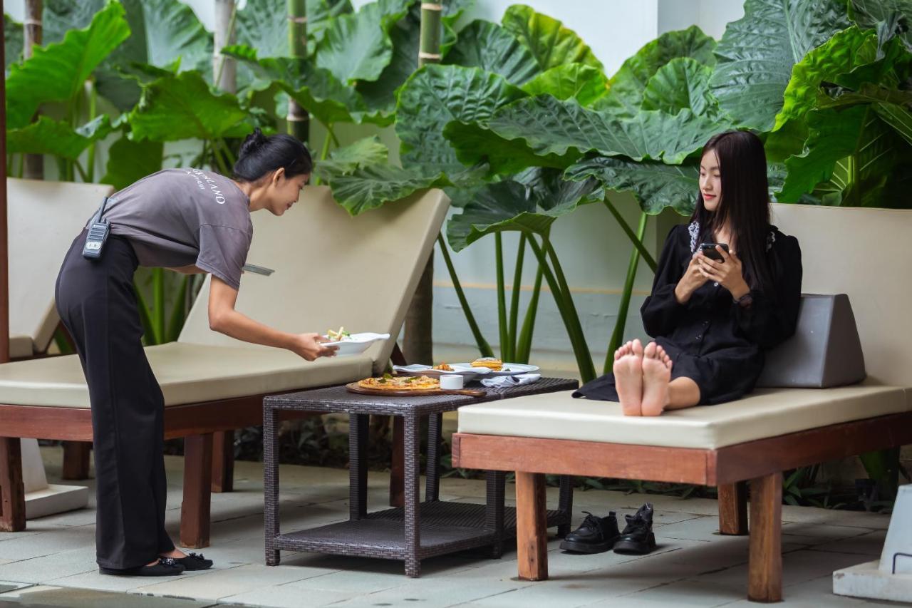 Angkor Land Urban Boutique Otel Siem Reap Dış mekan fotoğraf