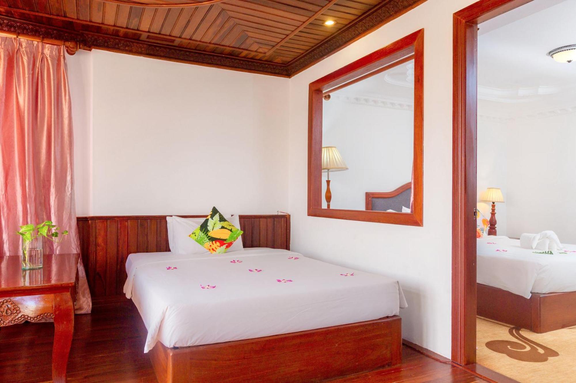 Angkor Land Urban Boutique Otel Siem Reap Dış mekan fotoğraf